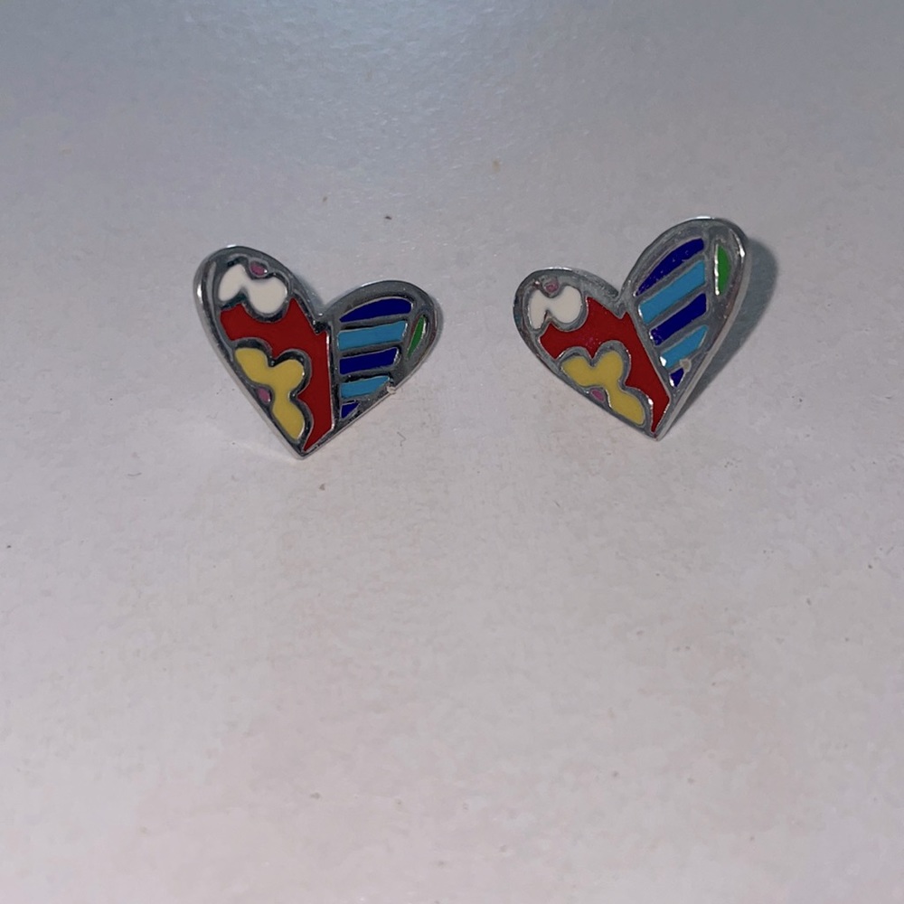 Pair of earrings